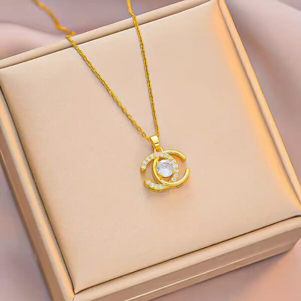 Korean Design Elegant necklace chain for women and girls Pendant best price good quality Kuwait fashion jewelry